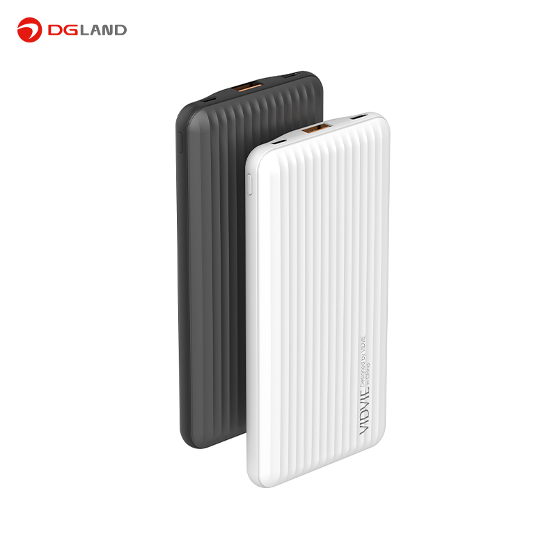 شارژر همراه ویدوی مدل PB740 ظرفیت 10000 میلی آمپر ساعت