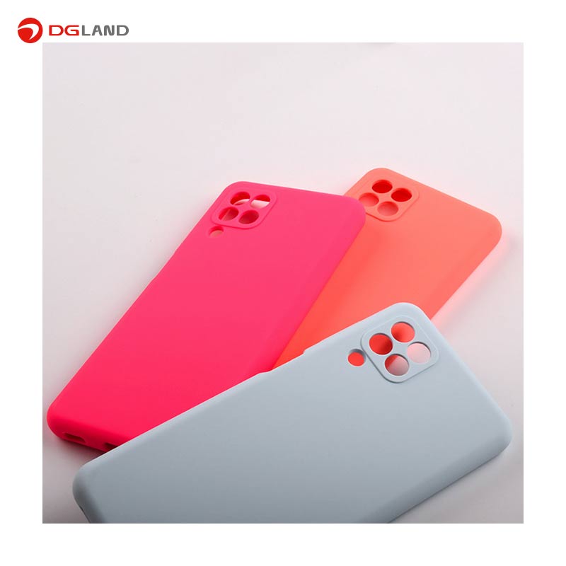 کاور سیلیکونی محافظ لنز دار مناسب برای گوشی موبایل سامسونگ Galaxy A22 4g کاور سیلیکونی محافظ لنز دار مناسب برای گوشی موبایل سامسونگ Galaxy A22 4g