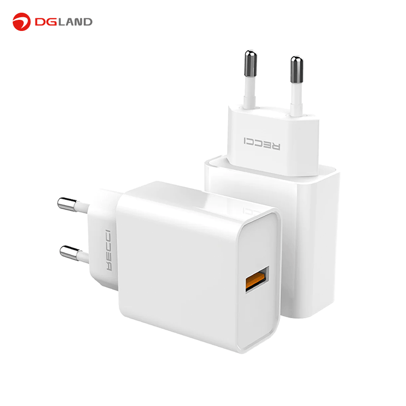 شارژر رسی مدل RC15L به همراه لایتنینگ شارژر رسی مدل RC15L به همراه لایتنینگ