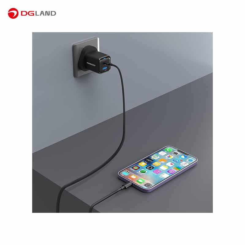 شارژر دیواری 35 وات پاورولوژی مدل PWCUQC023 شارژر دیواری 35 وات پاورولوژی مدل PWCUQC023