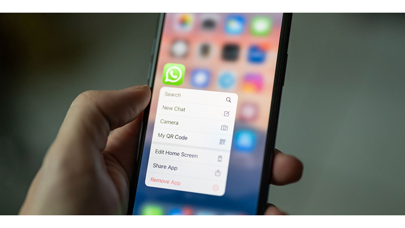 WhatsApp-App-Phoneفاصله‌گرفتن از واتساپ بدون حذف برنامه