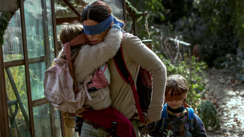 بهترین فیلم های آخرالزمانی تاریخ - فیلم Bird Box