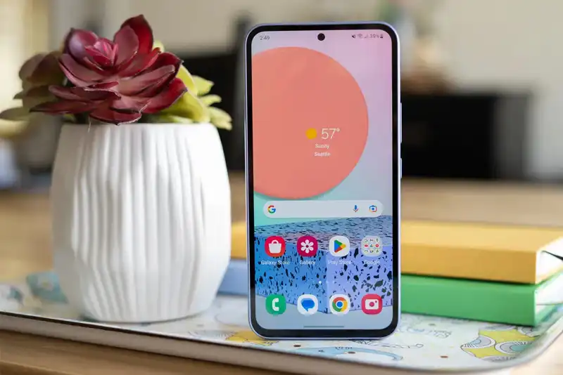 صفحه نمایش گلکسی A54 سامسونگ - مقایسه گوشی Nothing phone 1 و سامسونگ Galaxy A54